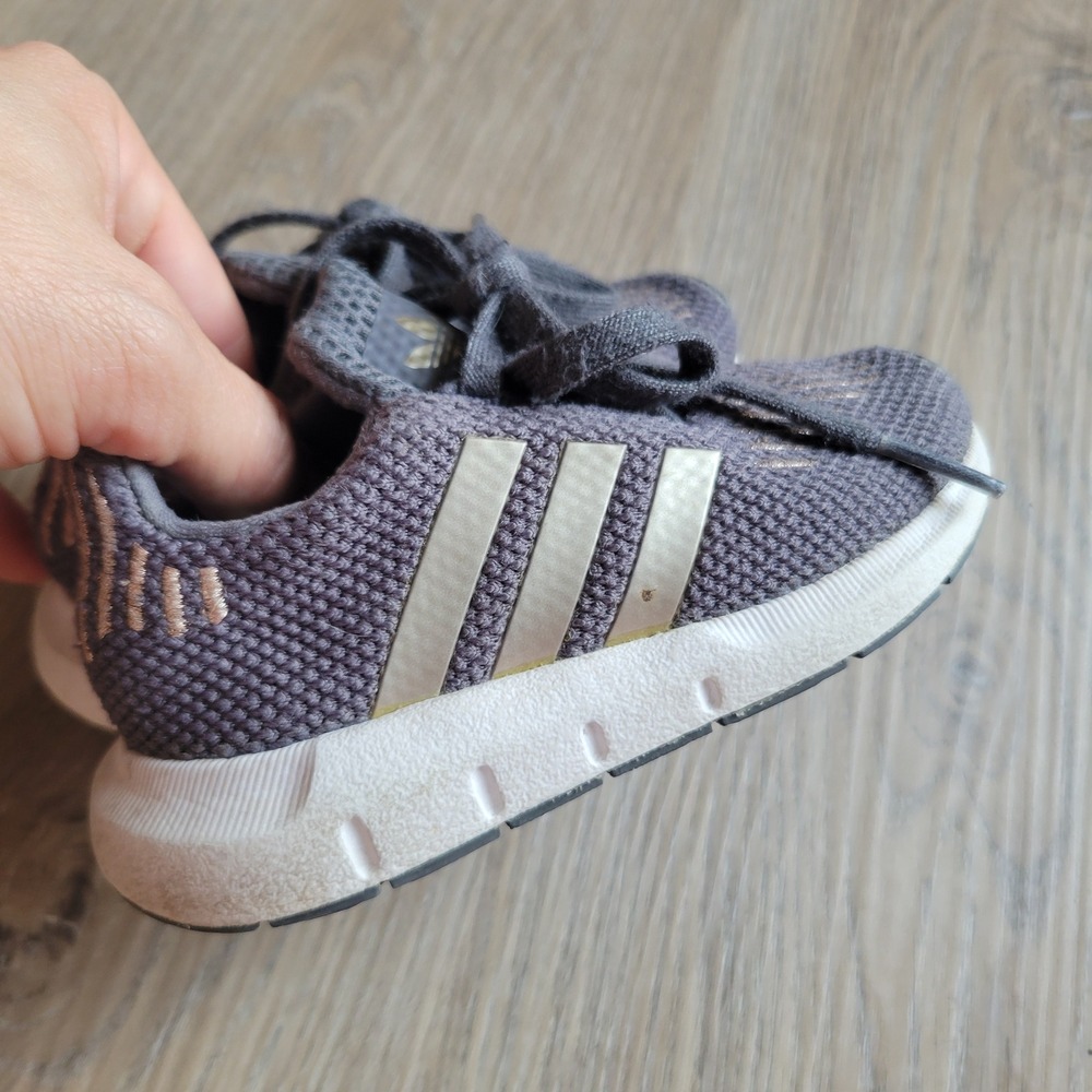 Adidas‎ Kids Swift Run Sneaker 6K Purple Rose Gold Knit Athletic Running Shoe